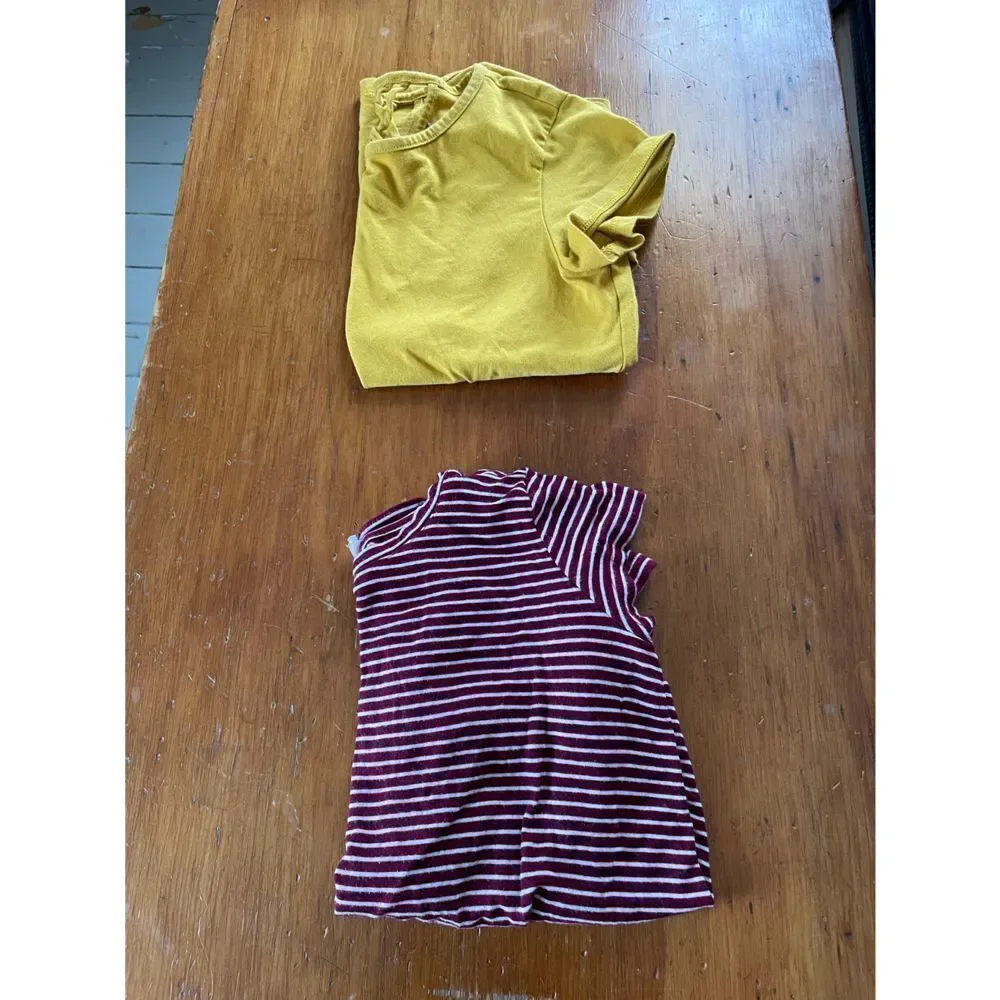 Bundle of old navy girls gold and maroon stripe tees M/L